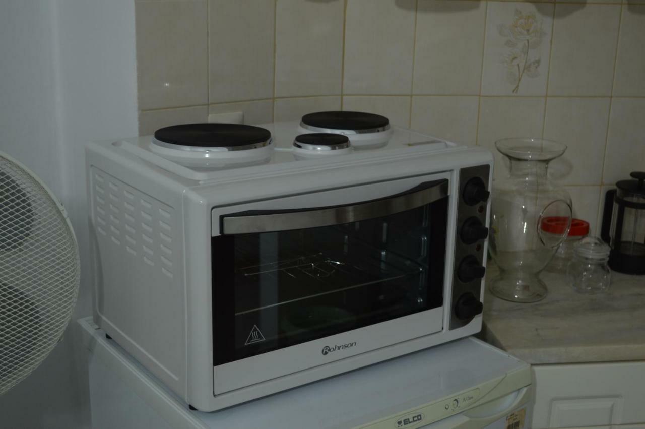 Apartment In The Center Of Aigio F Ngoại thất bức ảnh