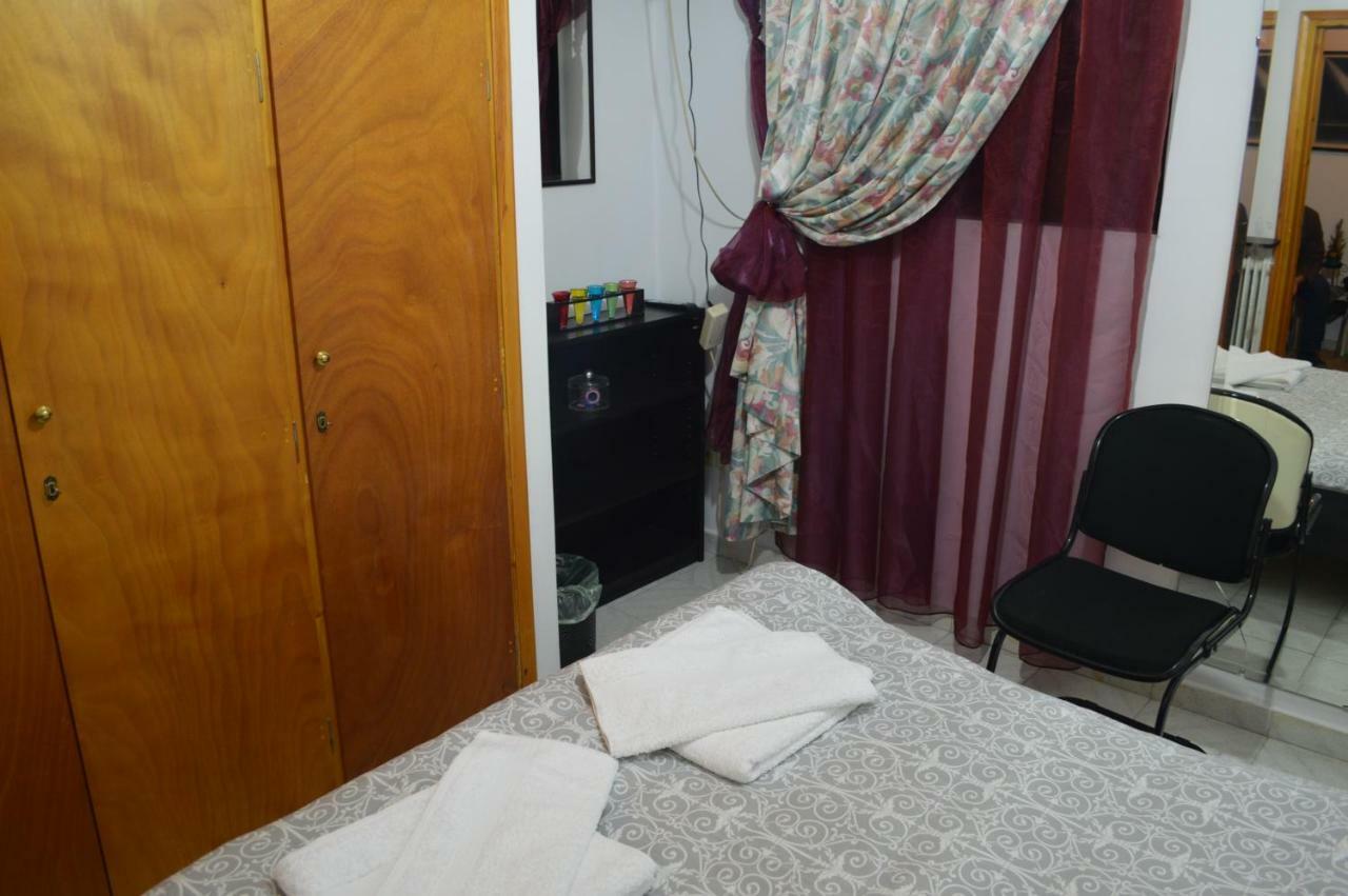 Apartment In The Center Of Aigio F Ngoại thất bức ảnh