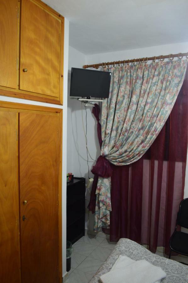 Apartment In The Center Of Aigio F Ngoại thất bức ảnh